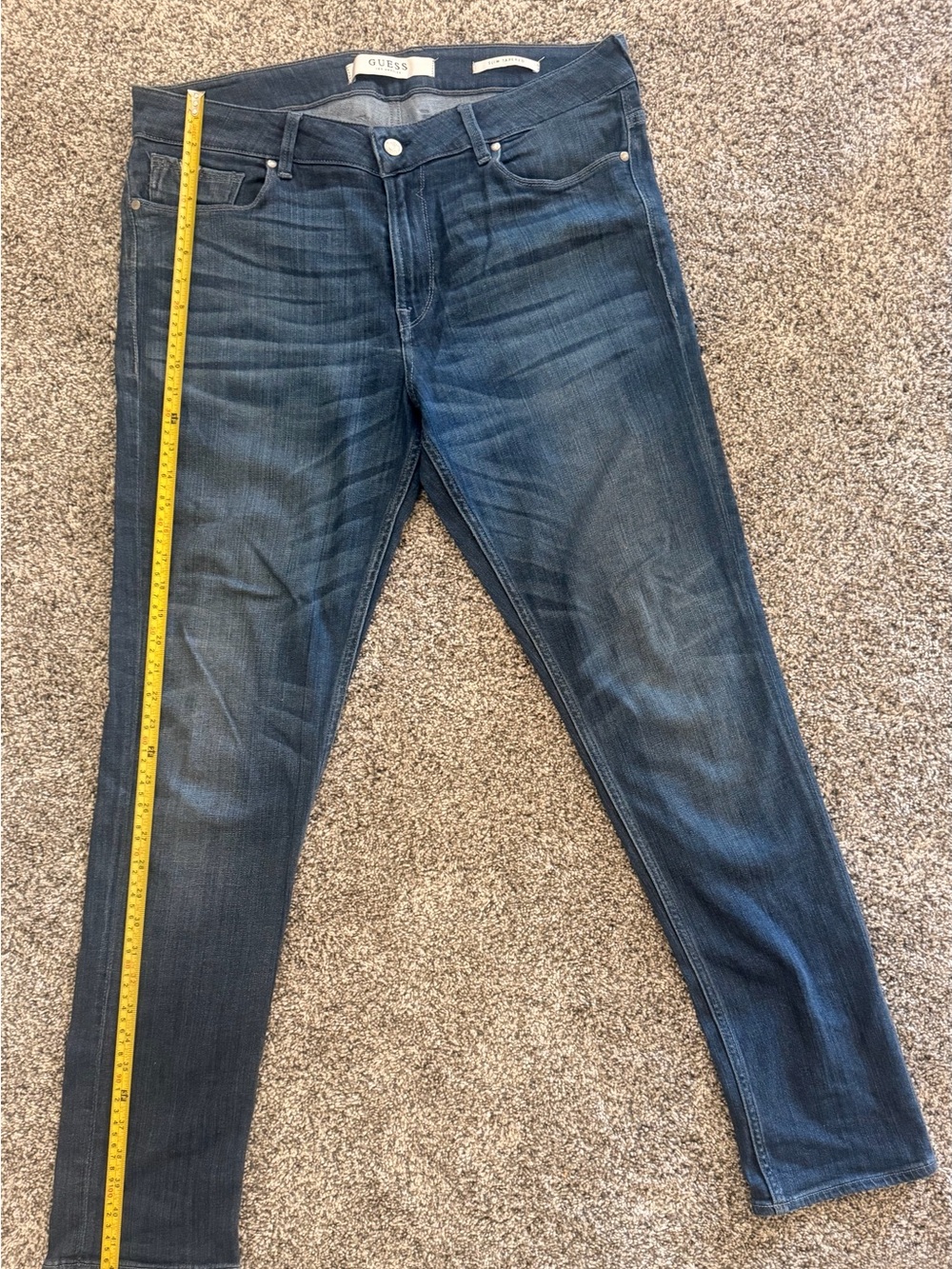 Guess Men's Slim Tapered jeans  in Dark Blue Wash